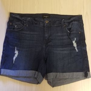 Celebrity Pink shorts